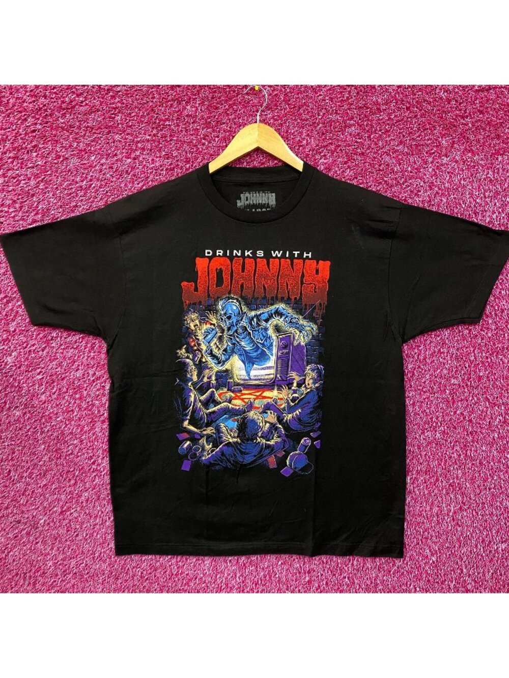 Drinks With Johnny The Summoning T-Shirt XL